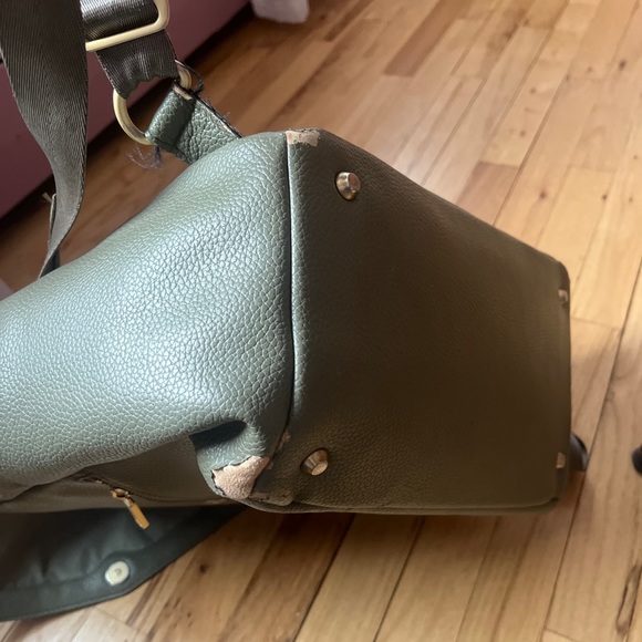 Freshly picked diaper bag - Picture 5 of 5